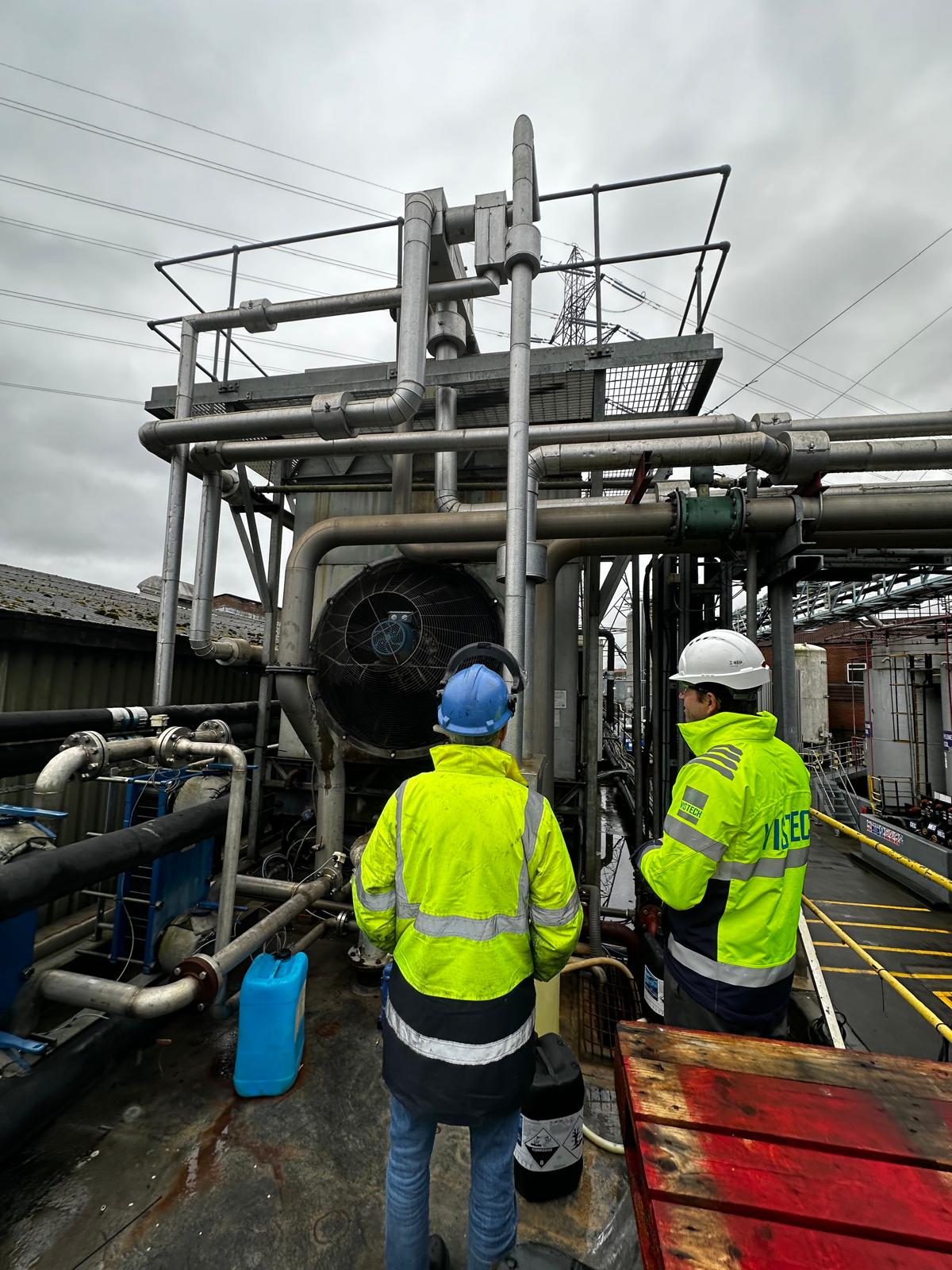 Vistech cooling systems consultant discussing process cooling design with client